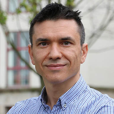 Manuel González